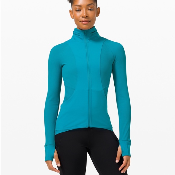 Lululemon jacket size 2 - Picture 8 of 14